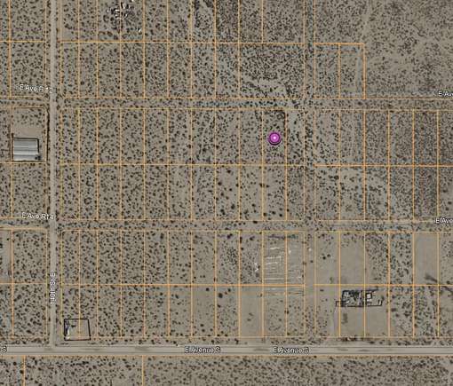 0.91 Acres of Residential Land for Sale in Lake Los Angeles, California