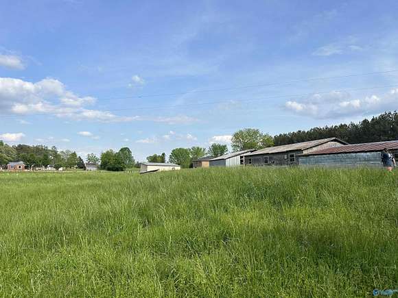 7 Acres of Land for Auction in Lexington, Alabama