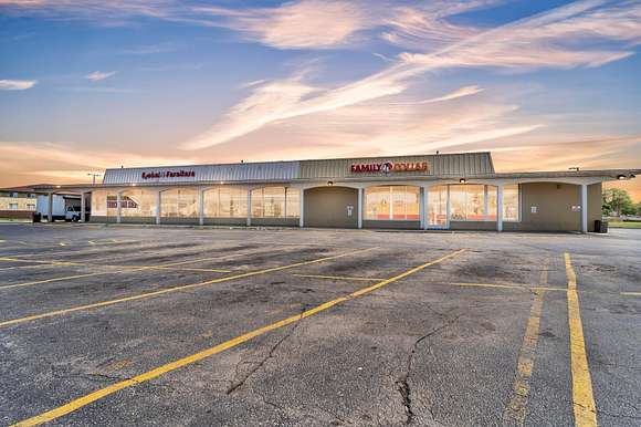 2.14 Acres of Improved Commercial Land for Sale in Milwaukee, Wisconsin