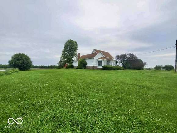 2.6 Acres of Residential Land with Home for Sale in Bainbridge, Indiana