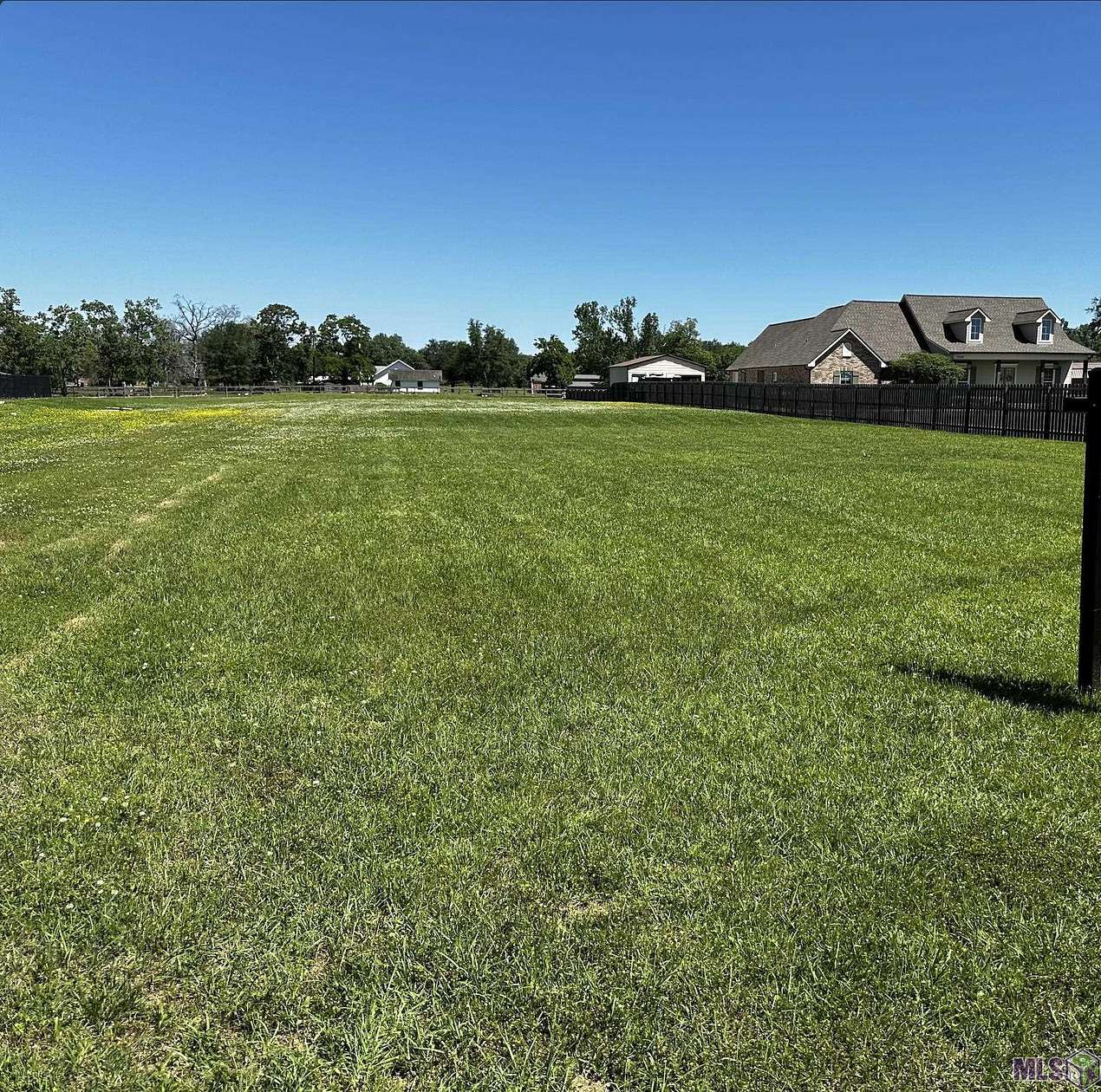 1.1 Acres of Residential Land for Sale in Prairieville, Louisiana