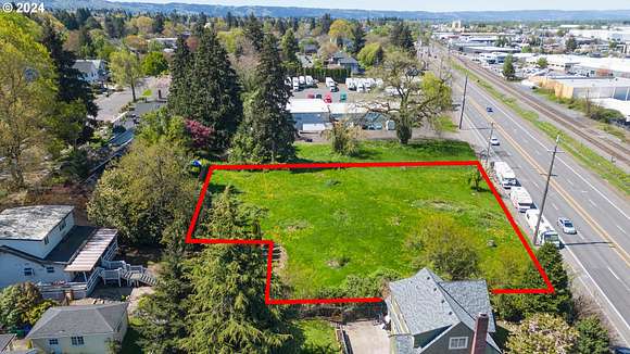 0.66 Acres of Mixed-Use Land for Sale in Portland, Oregon