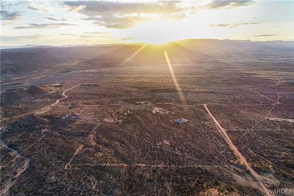 36.6 Acres of Agricultural Land for Sale in Hackberry, Arizona