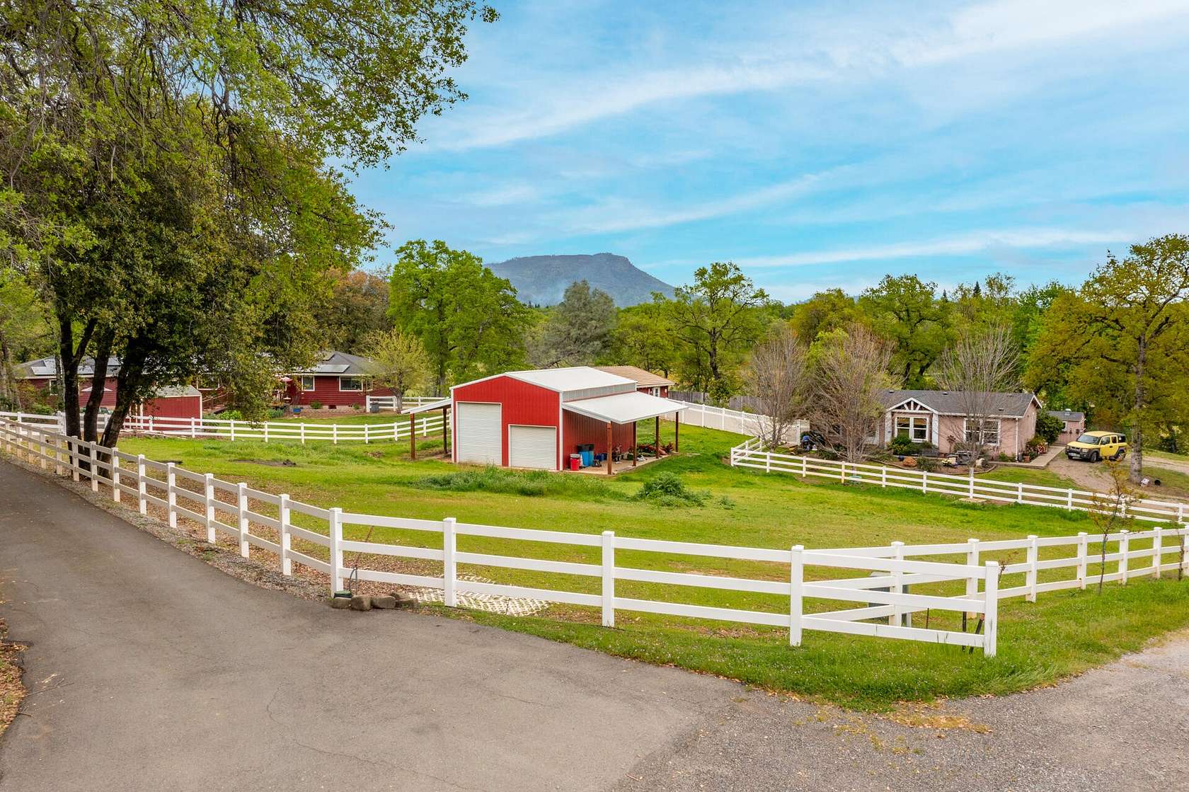 7.46 Acres of Residential Land with Home for Sale in Redding, California