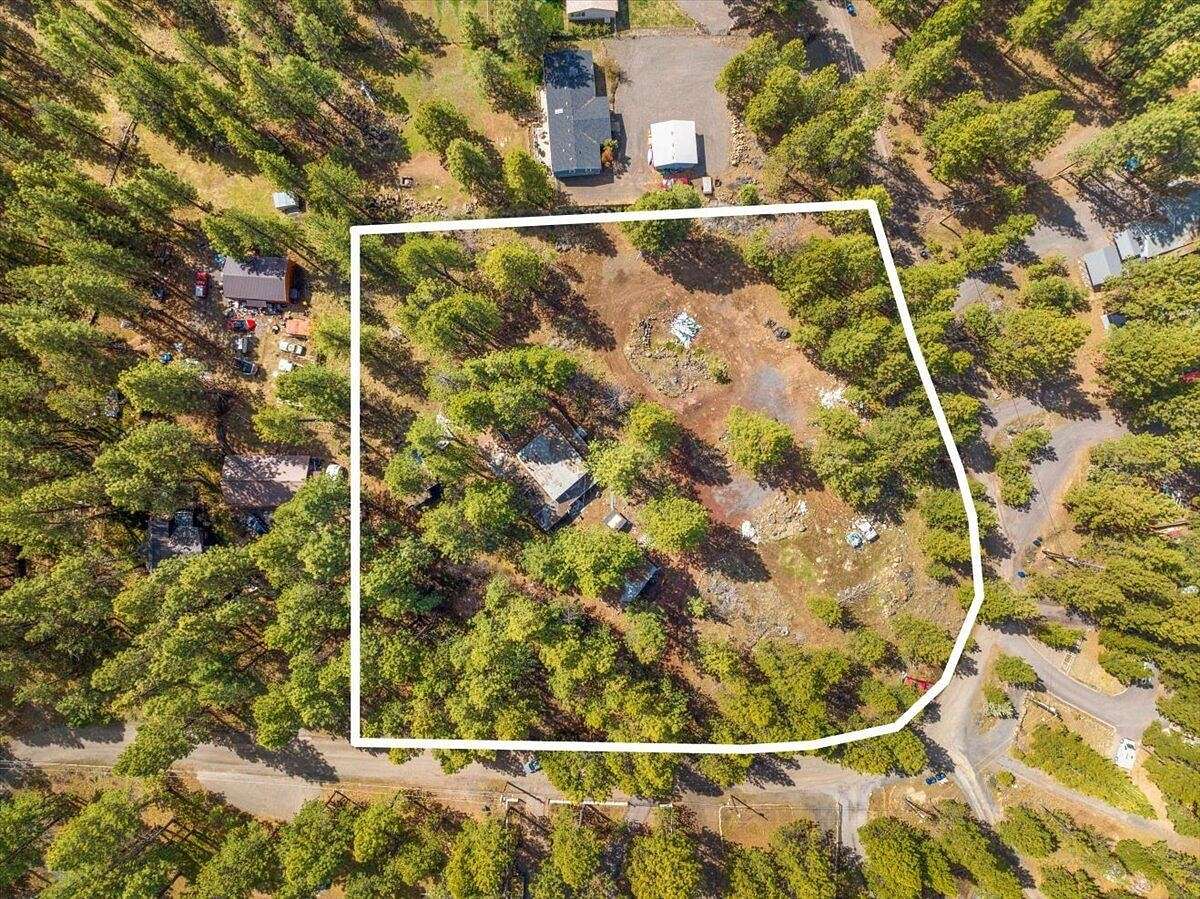 2.4 Acres of Residential Land with Home for Sale in Bend, Oregon