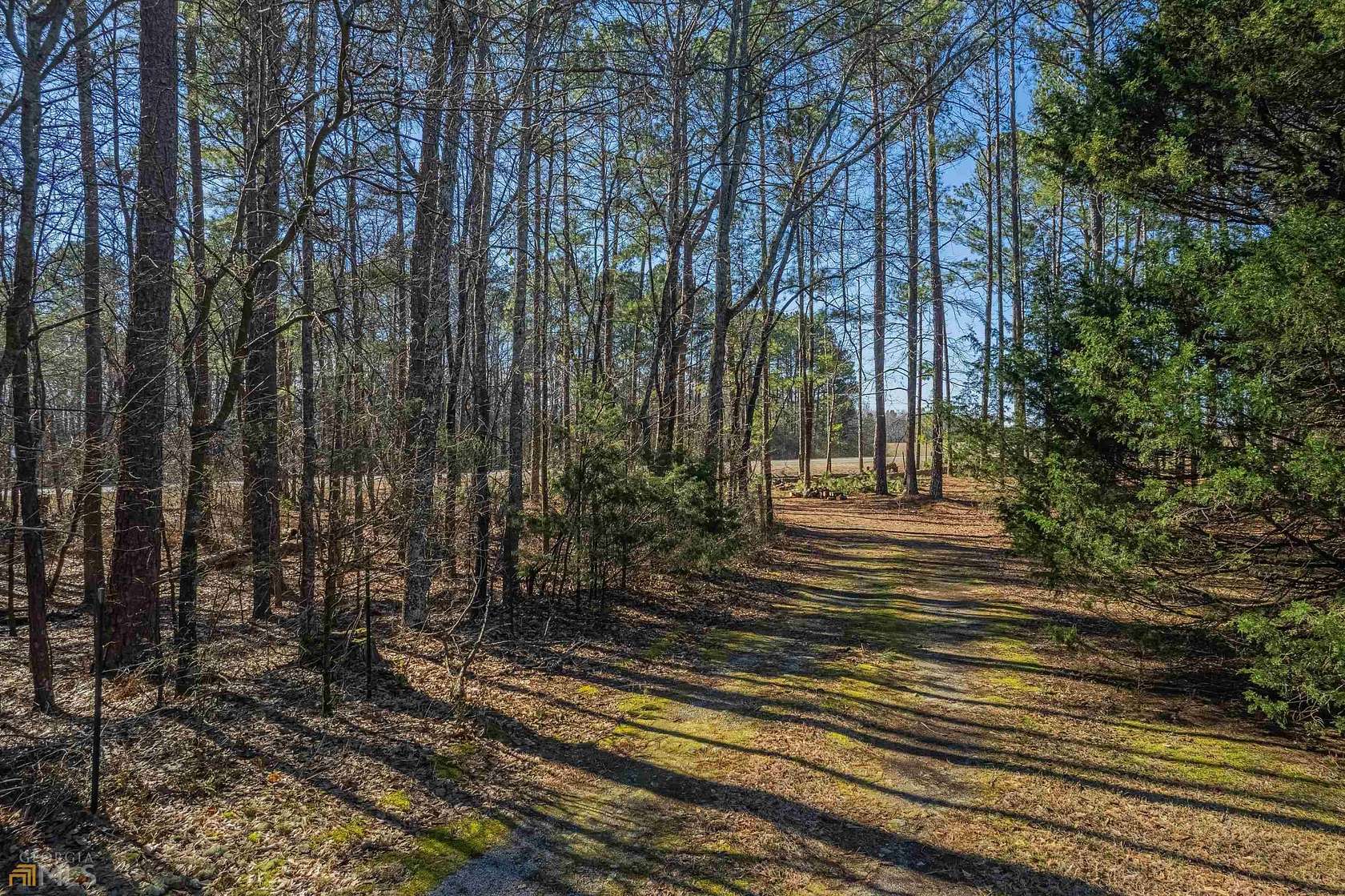 16 Acres of Mixed-Use Land for Sale in Rutledge, Georgia