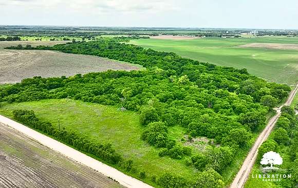 13.6 Acres of Land for Sale in Itasca, Texas