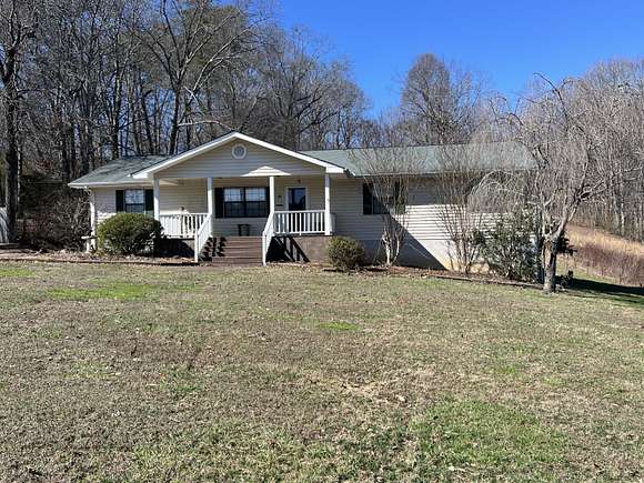 2 Acres of Residential Land with Home for Sale in Hixson, Tennessee