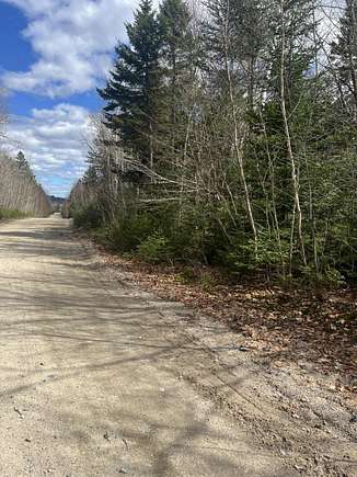 0.92 Acres of Residential Land for Sale in Sullivan, Maine