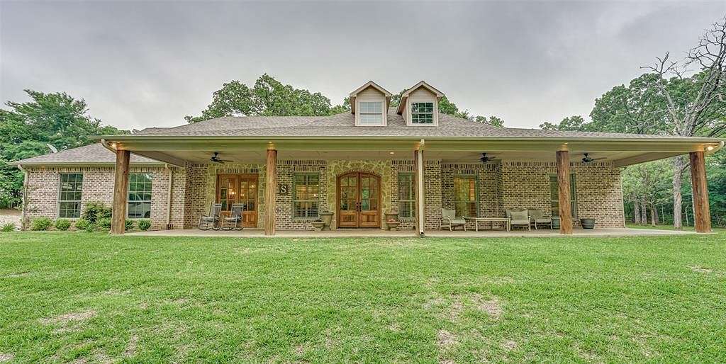 9.91 Acres of Land with Home for Sale in Poetry, Texas