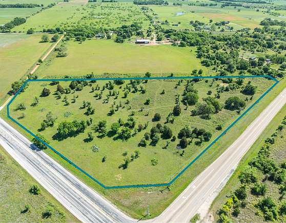 11.9 Acres of Land for Sale in Aquilla, Texas