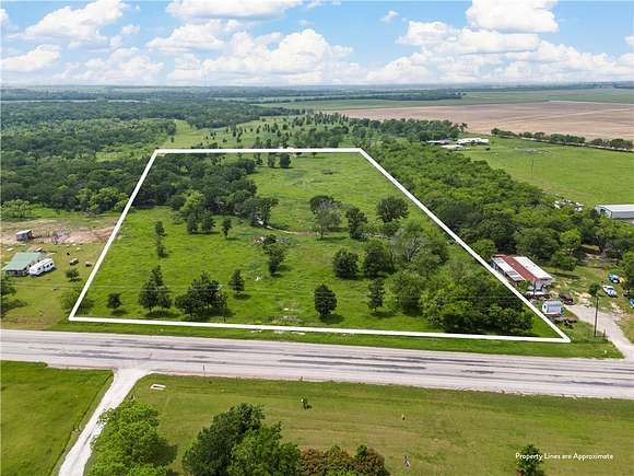 11 Acres of Commercial Land for Sale in Aquilla, Texas