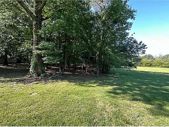0.99 Acres of Residential Land for Auction in Cleveland, Tennessee