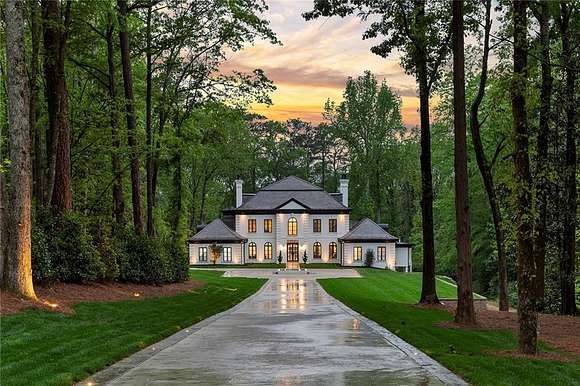 2.6 Acres of Residential Land with Home for Sale in Atlanta, Georgia