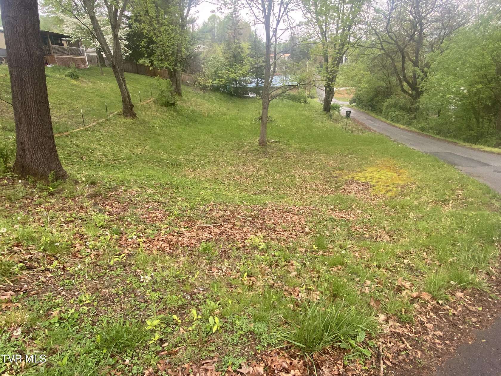0.3 Acres of Residential Land for Sale in Elizabethton, Tennessee
