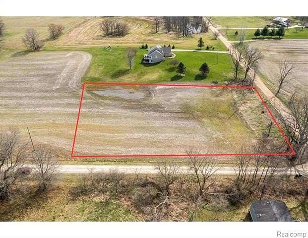 2 Acres of Residential Land for Sale in Howell, Michigan