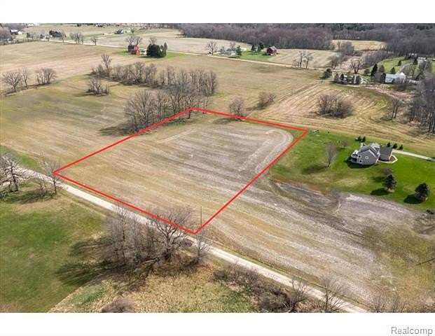 2.66 Acres of Residential Land for Sale in Howell, Michigan