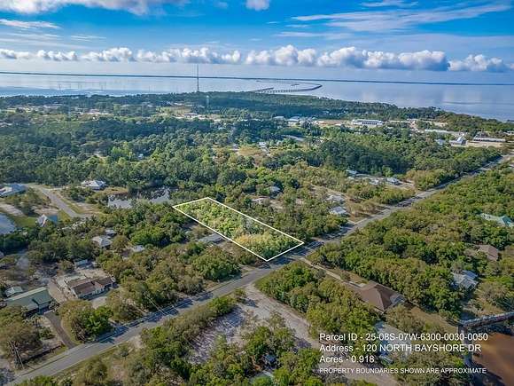 0.92 Acres of Residential Land for Sale in Eastpoint, Florida