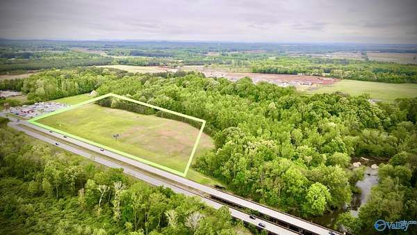 9 Acres of Mixed-Use Land for Sale in Huntsville, Alabama