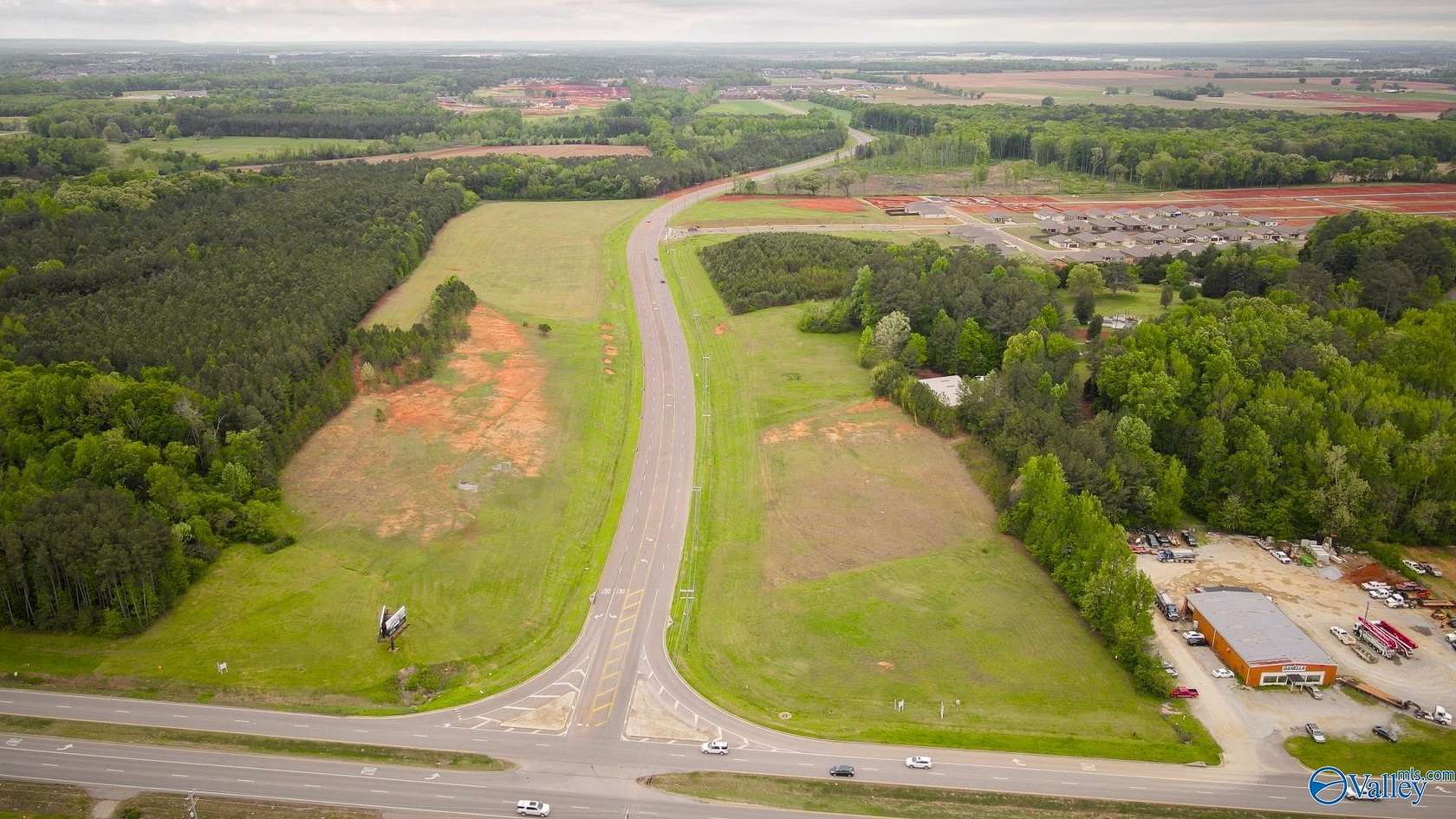 20 Acres of Land for Sale in Huntsville, Alabama