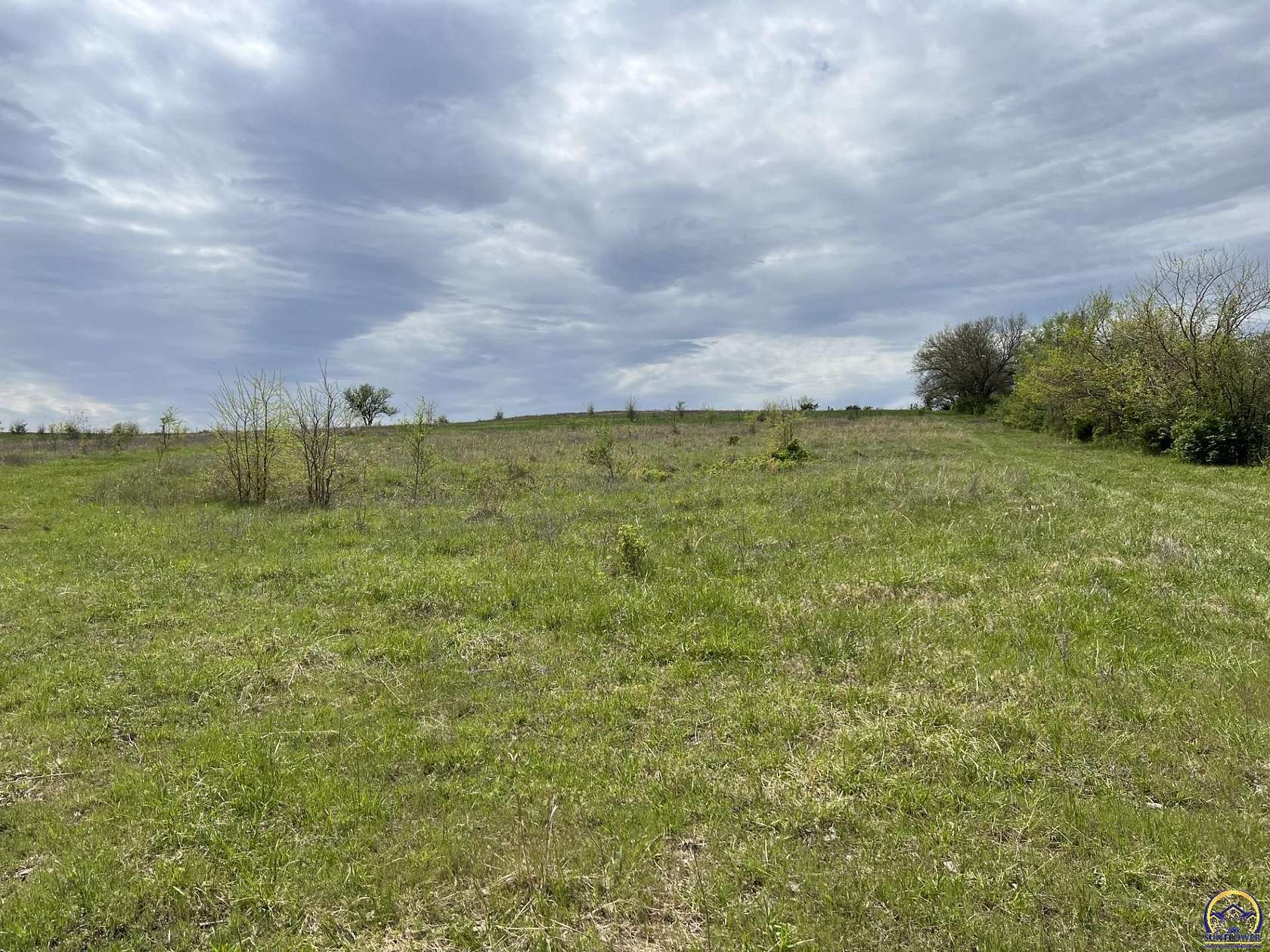 10.7 Acres of Land for Sale in Tecumseh, Kansas