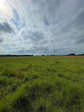 10.5 Acres of Land for Sale in Kemp, Texas