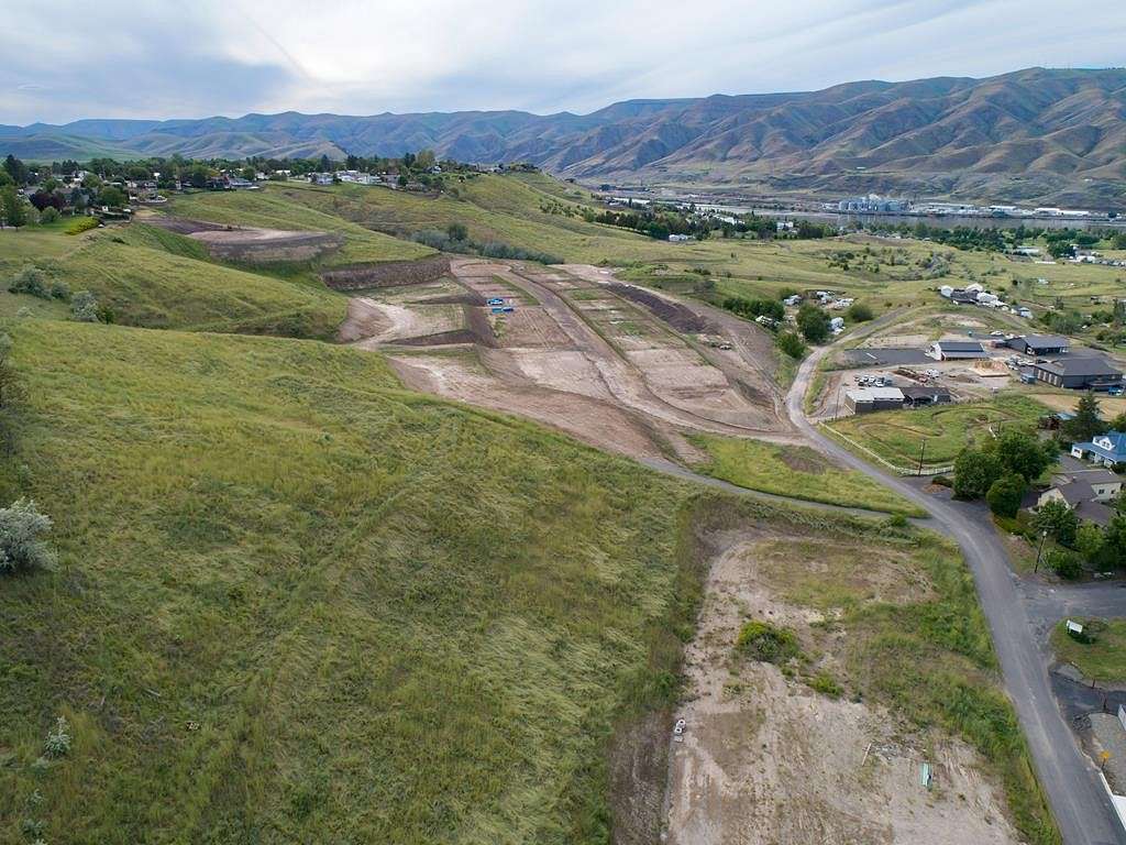 0.37 Acres of Land for Sale in Clarkston, Washington