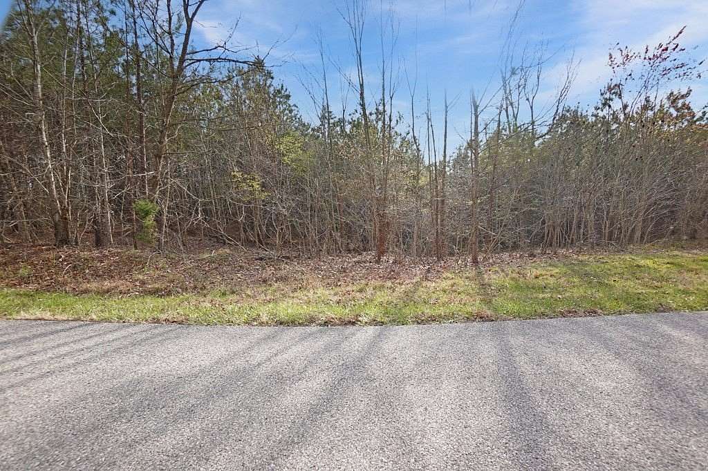 5.71 Acres of Residential Land for Sale in Dover, Tennessee