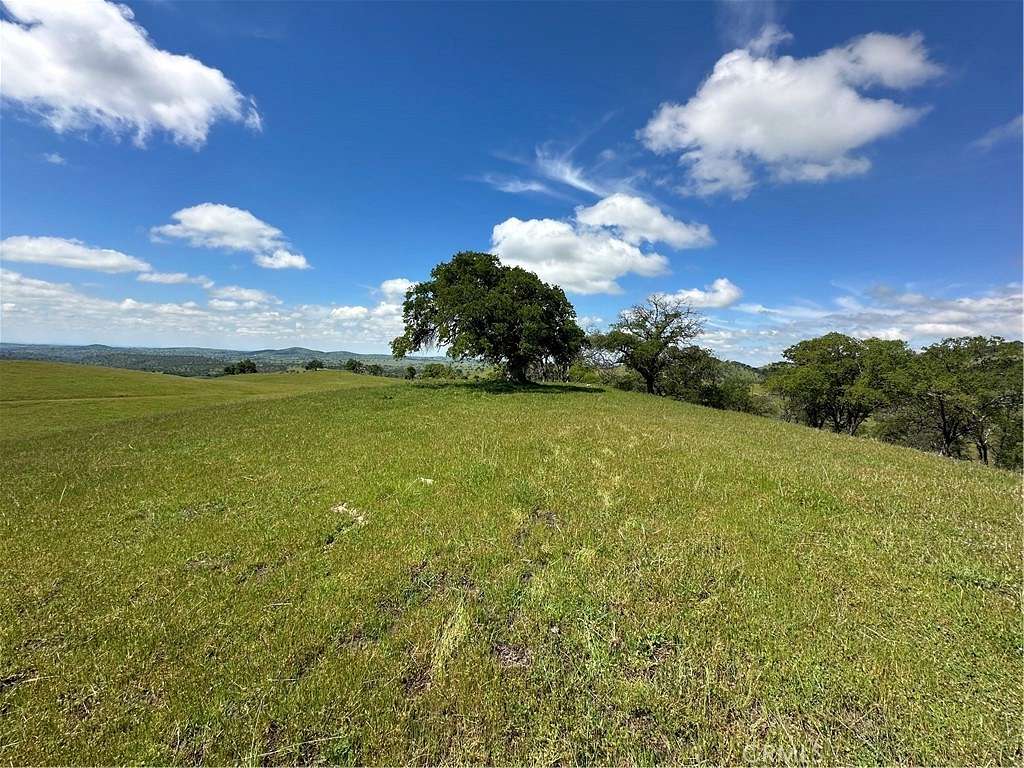 5.4 Acres of Land for Sale in Mariposa, California