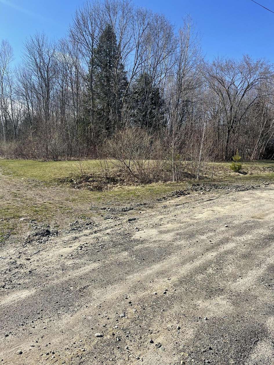 1.8 Acres of Residential Land for Sale in Winthrop, Maine