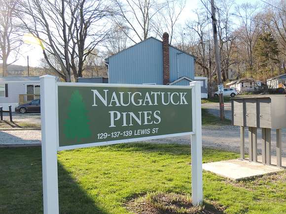 1 Acre of Residential Land with Home for Sale in Naugatuck, Connecticut