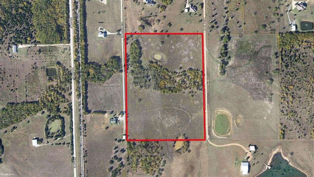 22.6 Acres of Land for Sale in Pottsboro, Texas
