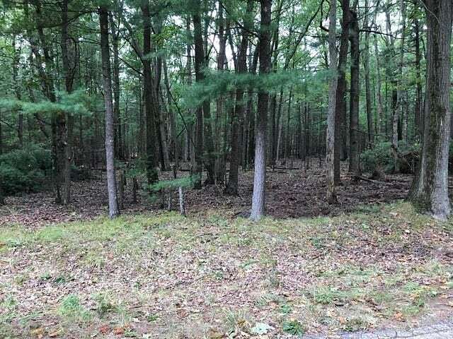 0.84 Acres of Residential Land for Sale in Manistee, Michigan