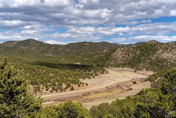 35.2 Acres of Recreational Land for Sale in Cañon City, Colorado