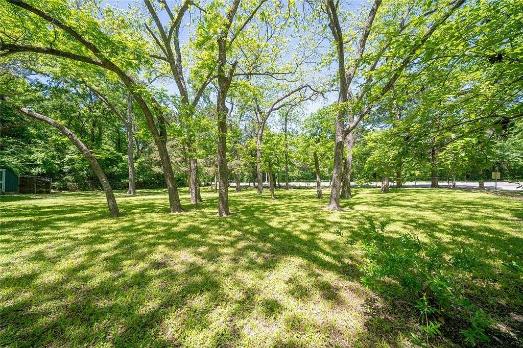 0.5 Acres of Residential Land for Sale in Dallas, Texas