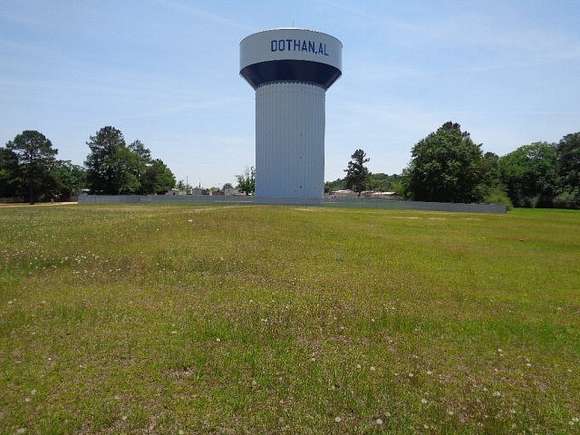 1.8 Acres of Commercial Land for Sale in Dothan, Alabama