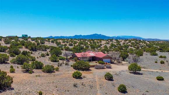 5.5 Acres of Residential Land with Home for Sale in Santa Fe, New Mexico