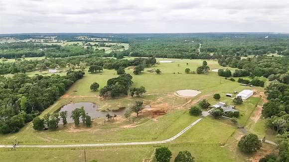 52 Acres of Land with Home for Sale in Buffalo, Texas