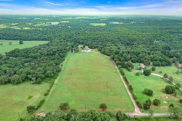 20.2 Acres of Land with Home for Sale in Canton, Texas