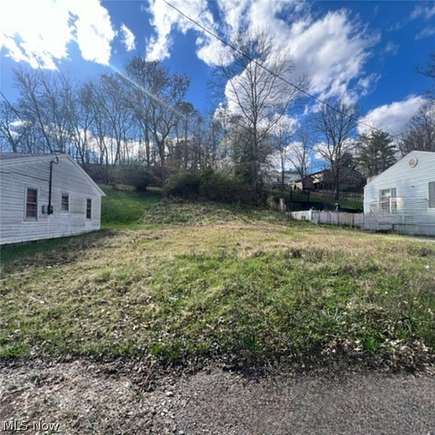0.25 Acres of Residential Land for Sale in Parkersburg, West Virginia