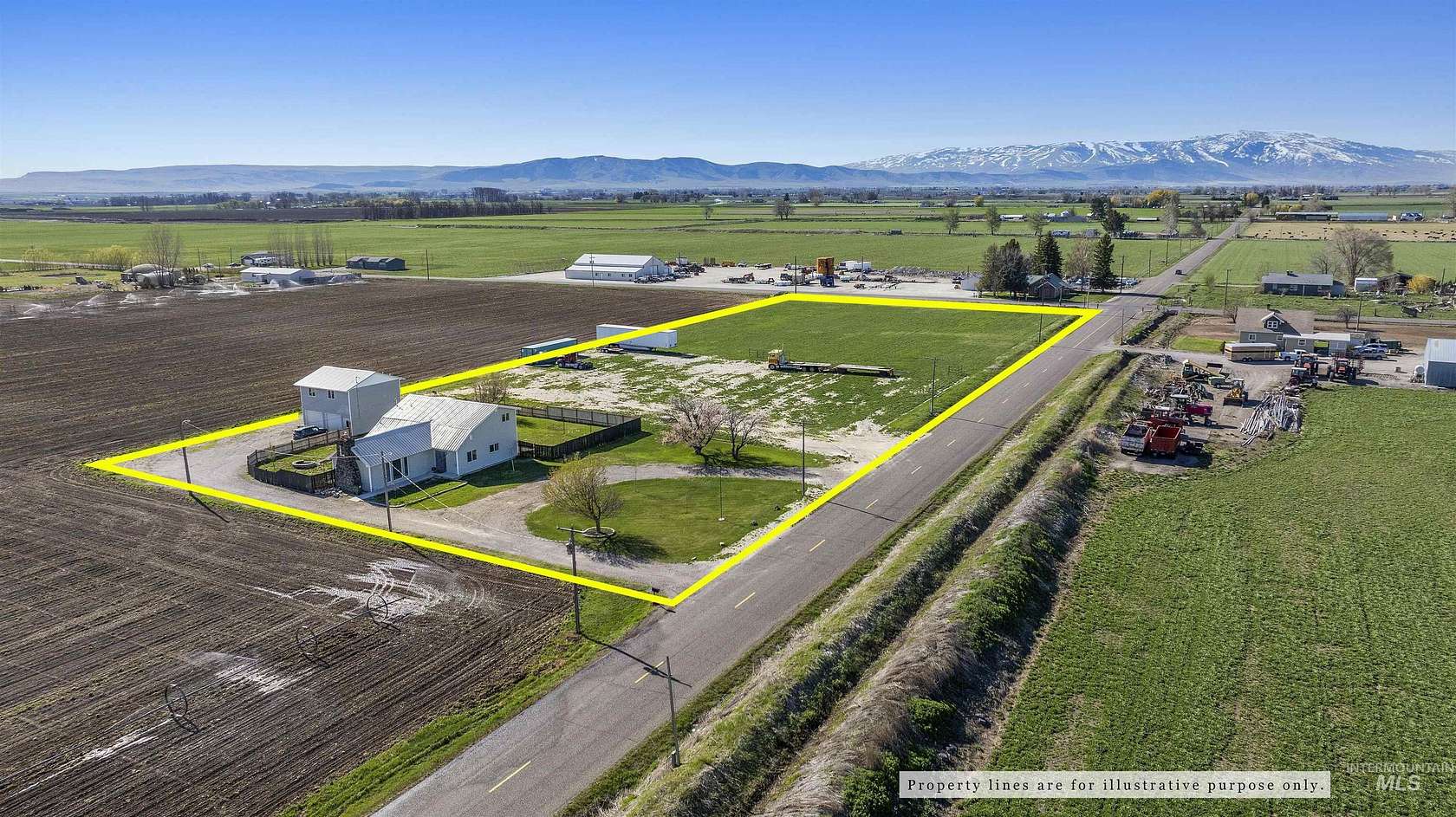 4 Acres of Residential Land with Home for Sale in Rupert, Idaho