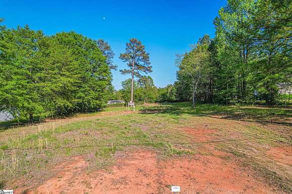 0.8 Acres of Residential Land for Sale in Campobello, South Carolina