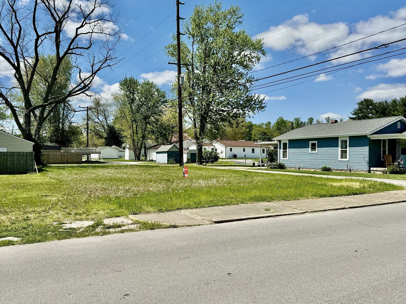 0.12 Acres of Commercial Land for Sale in Martinsville, Indiana