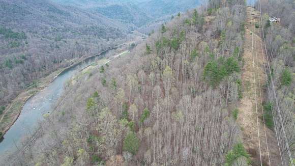 11 Acres of Recreational Land for Sale in Green Mountain, North Carolina