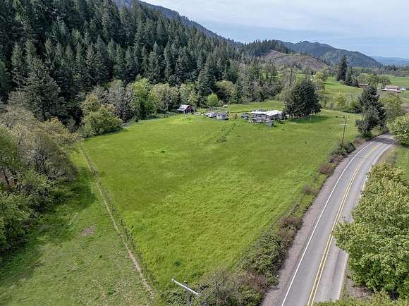15 Acres of Land with Home for Sale in Days Creek, Oregon