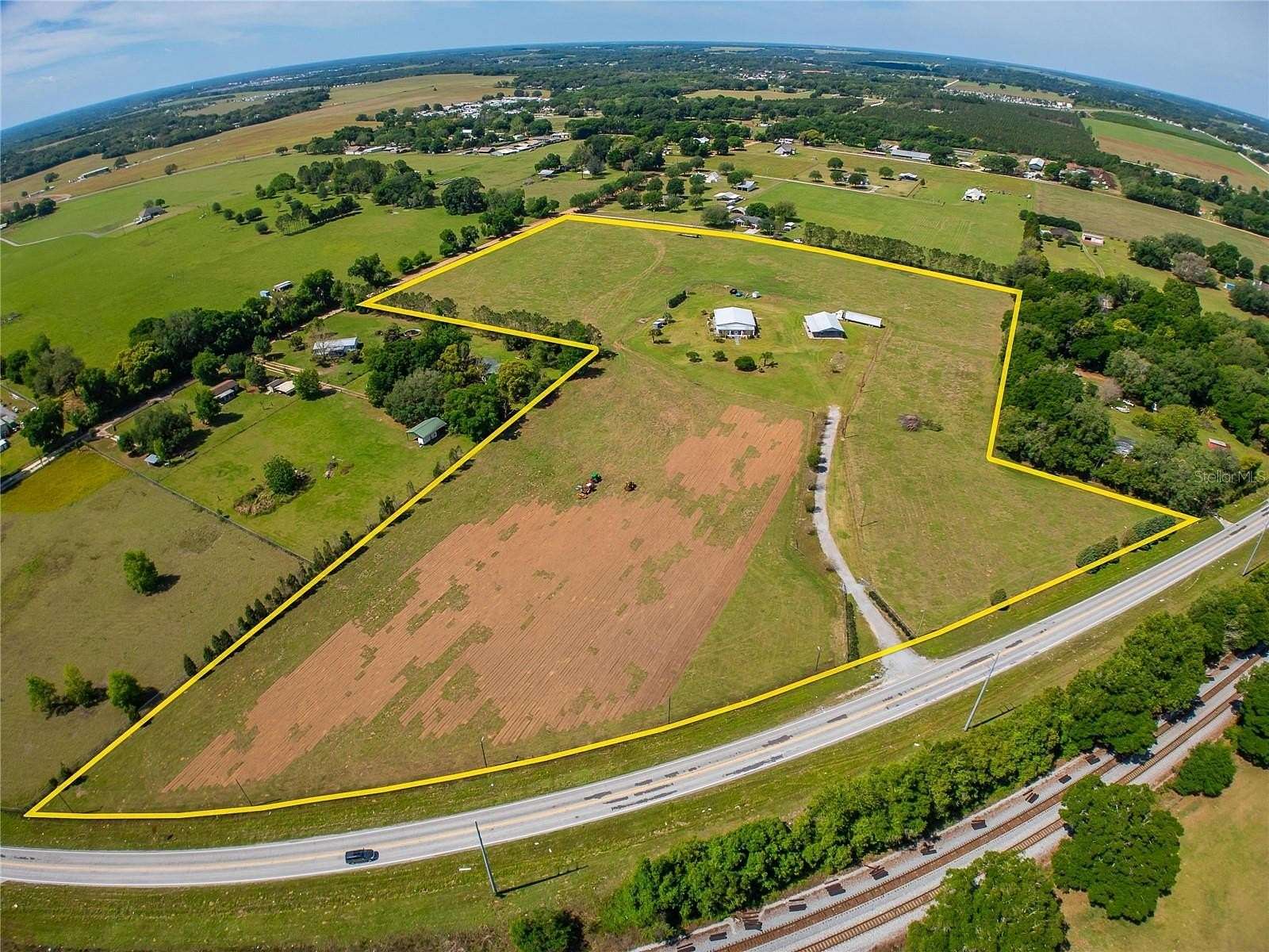 21.62 Acres of Commercial Land for Sale in Dade City, Florida