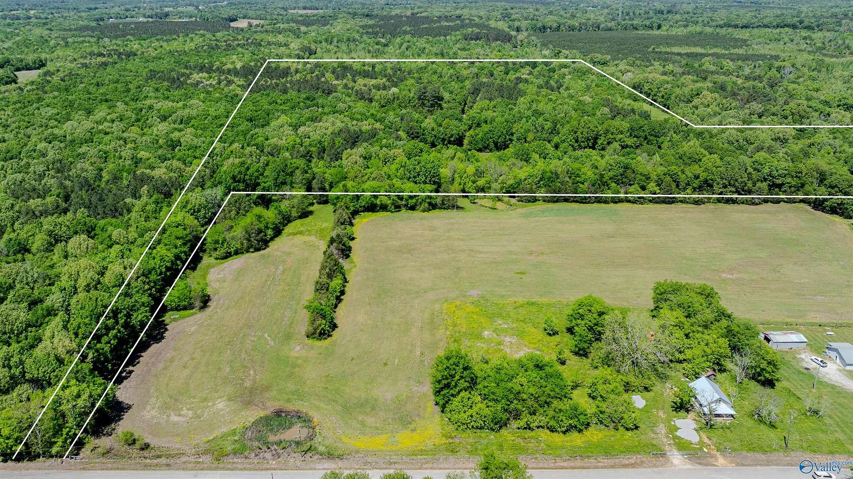 71 Acres of Land for Sale in Russellville, Alabama
