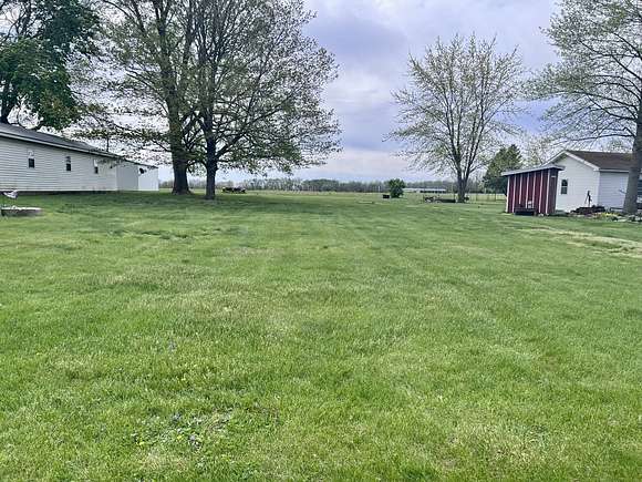 Residential Land for Sale in Newman, Illinois