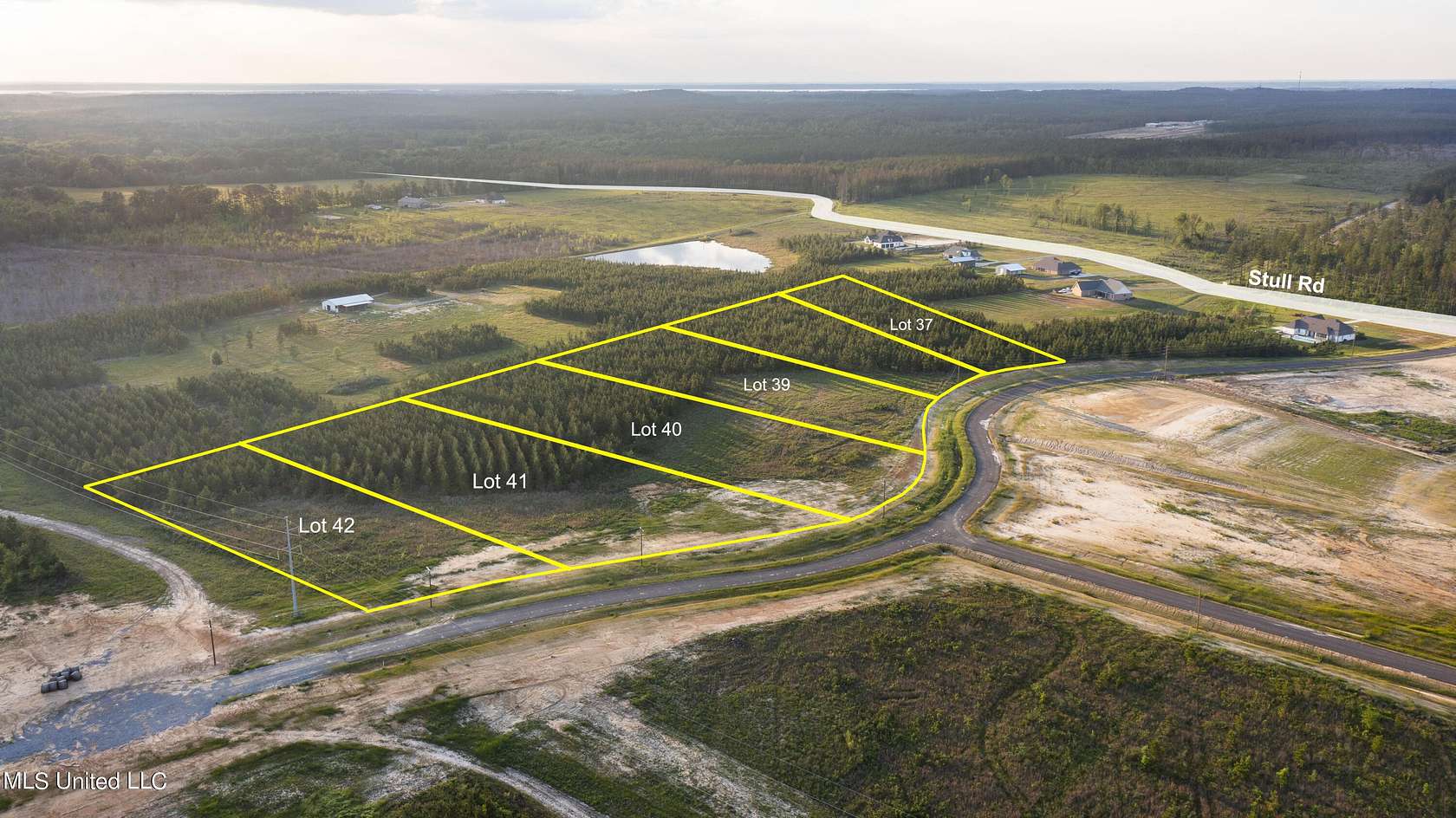 3 Acres of Residential Land for Sale in Brandon, Mississippi