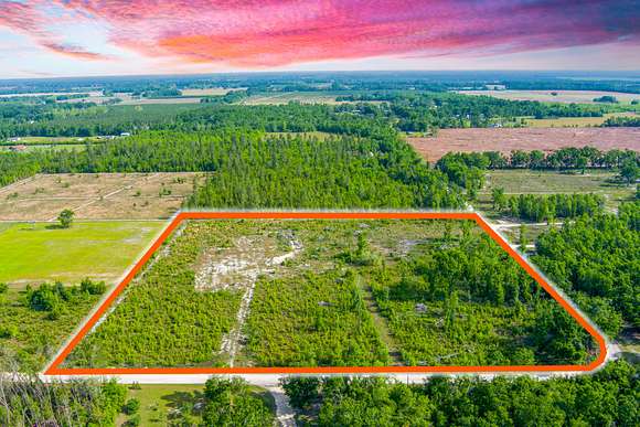 10.5 Acres of Land for Sale in Lee, Florida